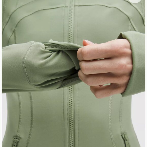 Lululemon NWT Define Jacket Nulu size 8 Desert Green - Picture 15 of 15